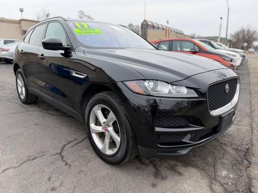 2017 Jaguar F-PACE 35t Premium