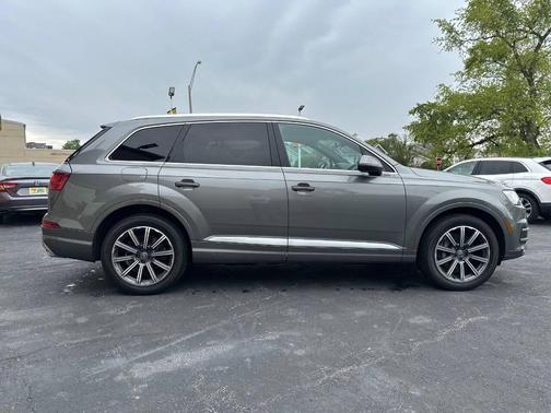 2017 Audi Q7 3.0T Premium