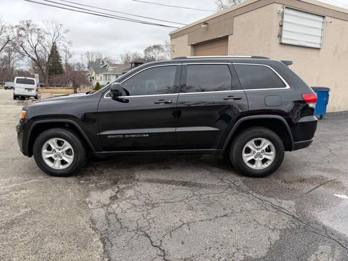 2017 Jeep Grand Cherokee Laredo