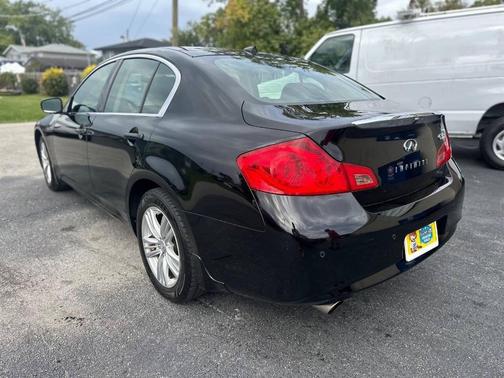 2013 INFINITI G37x Base