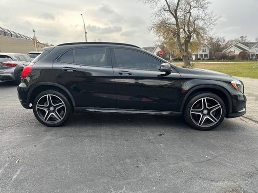 2016 Mercedes-Benz GLA-Class 4MATIC