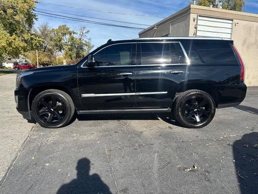 2018 Cadillac Escalade Platinum