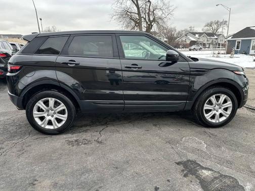 2017 Land Rover Range Rover Evoque SE