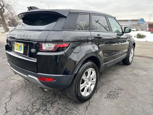 2017 Land Rover Range Rover Evoque SE
