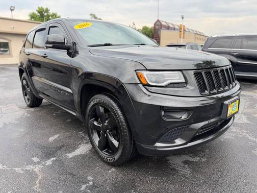 Brilliant Black Crystal Pearlcoat 2016 Jeep Grand Cherokee High Altitude