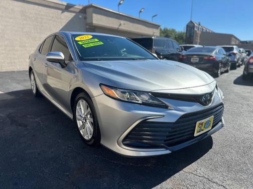 2022 Toyota Camry LE