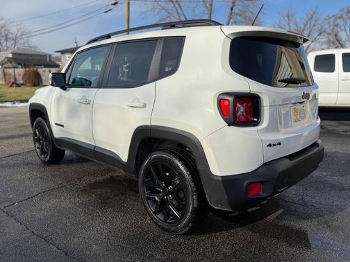 2017 Jeep Renegade Altitude