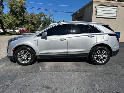 2020 Cadillac XT5 Premium Luxury