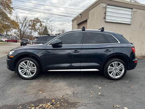 2020 Audi Q5 45 Premium Plus