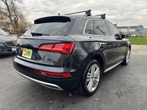 2020 Audi Q5 45 Premium Plus