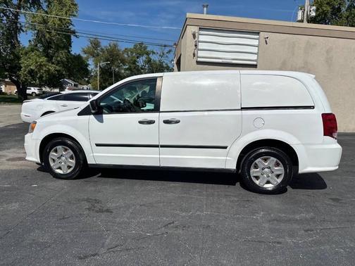 2014 RAM Cargo Tradesman