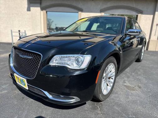 2017 Chrysler 300 S