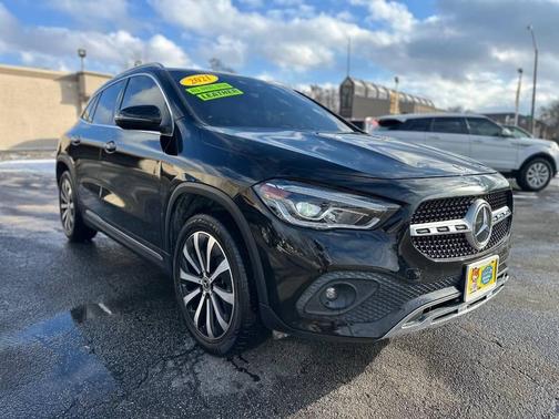 2021 Mercedes-Benz GLA 250 Base 4MATIC