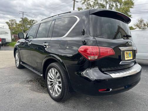 2017 INFINITI QX80 Limited