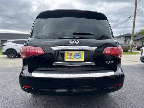 2017 INFINITI QX80 Limited