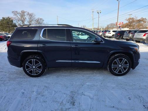2018 GMC Acadia Denali