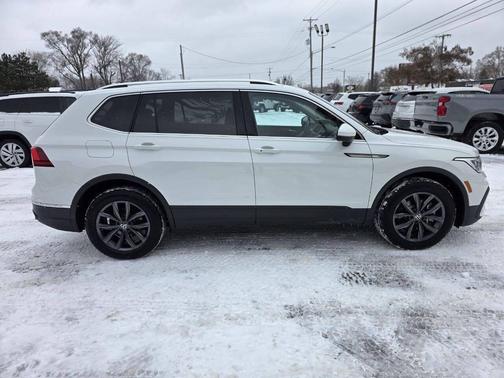 2022 Volkswagen Tiguan 2.0T SE 4MOTION