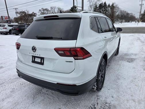 2022 Volkswagen Tiguan 2.0T SE 4MOTION