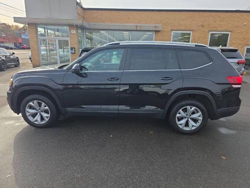 2019 Volkswagen Atlas 3.6L SE w/Technology