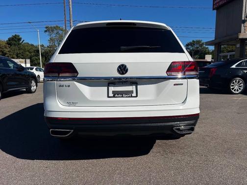 2021 Volkswagen Atlas 3.6L SE w/Technology