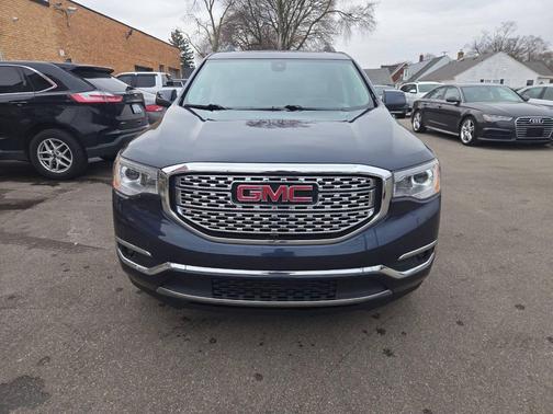 2018 GMC Acadia Denali