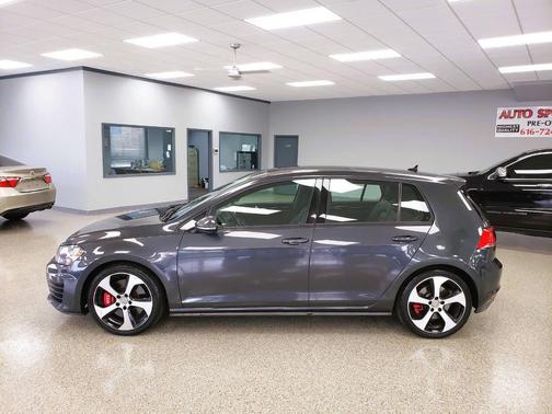 2017 Volkswagen Golf GTI 2.0T Autobahn 4-Door