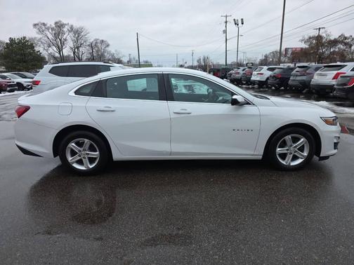2020 Chevrolet Malibu FWD LT