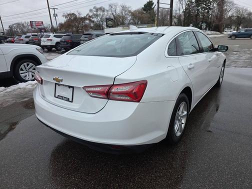 2020 Chevrolet Malibu FWD LT
