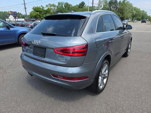 2015 Audi Q3 2.0T Premium Plus