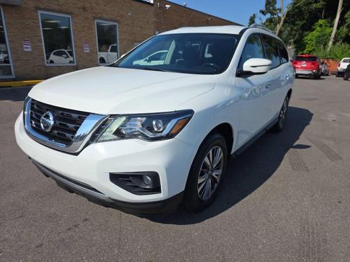2020 Nissan Pathfinder SV 4WD
