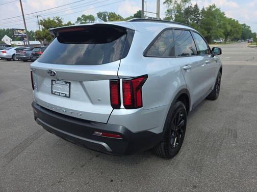 2021 Kia Sorento S