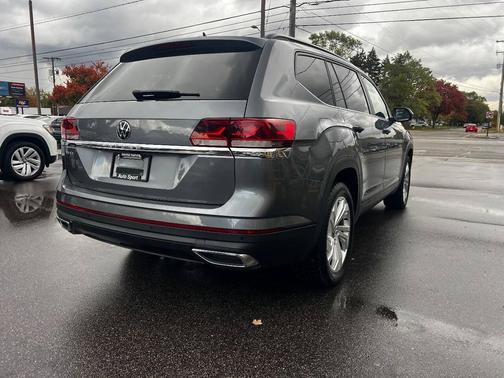 2021 Volkswagen Atlas 3.6L SE w/Technology