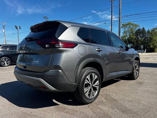 2021 Nissan Rogue SV