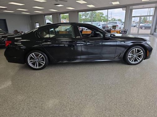 2018 BMW ALPINA B7 750i xDrive AWD 4dr Sedan