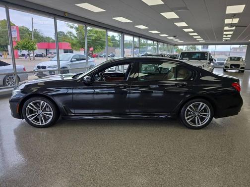 2018 BMW ALPINA B7 750i xDrive AWD 4dr Sedan