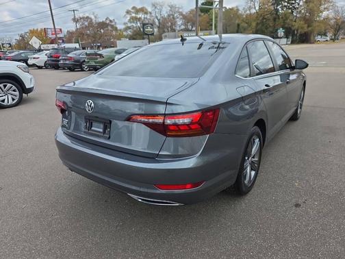 2019 Volkswagen Jetta 1.4T R-Line