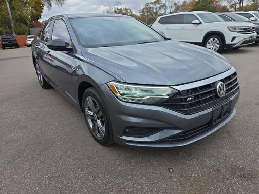 2019 Volkswagen Jetta 1.4T R-Line