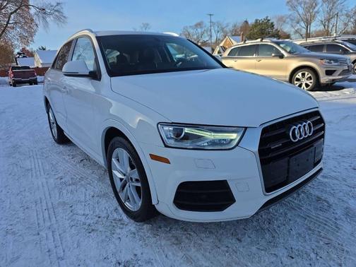 2017 Audi Q3 2.0T Premium
