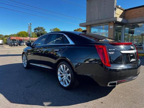 2017 Cadillac XTS Luxury