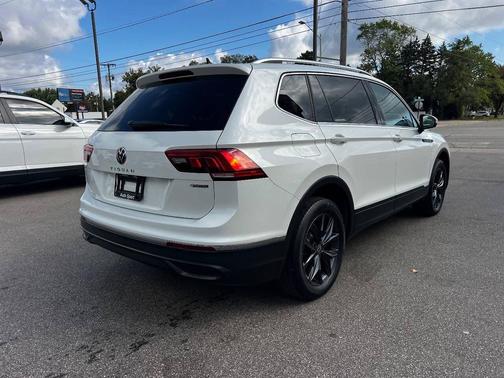 2023 Volkswagen Tiguan 2.0T SE 4MOTION