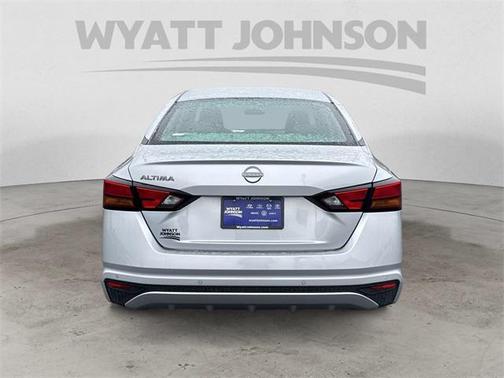 2024 Nissan Altima S FWD