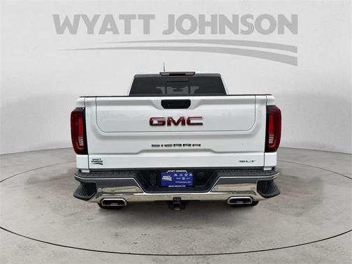 2022 GMC Sierra 1500 SLT