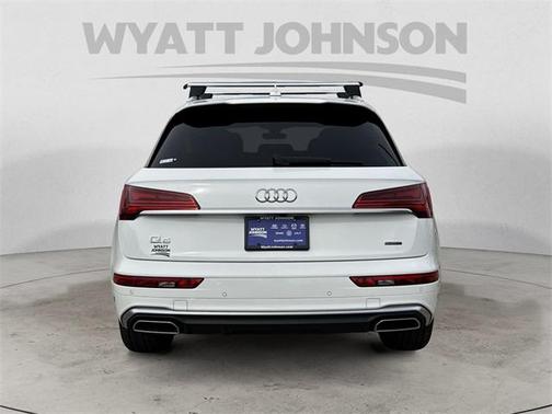 2022 Audi Q5 45 S line Premium Plus