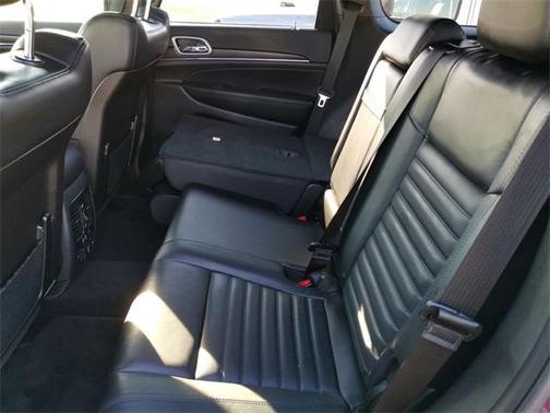 2018 Jeep Grand Cherokee Sterling Edition