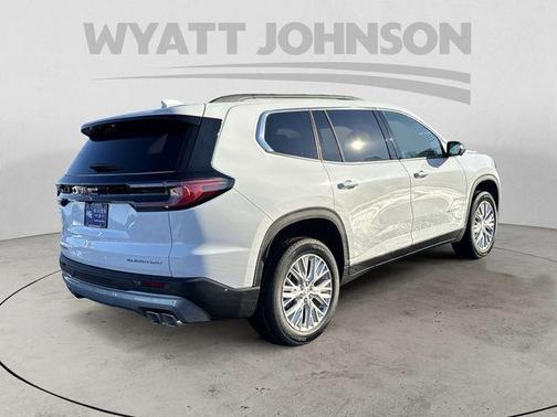 2026 GMC Acadia Elevation FWD