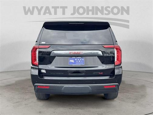 2023 GMC Yukon 4WD AT4
