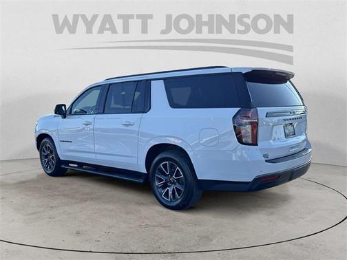 2022 Chevrolet Suburban 4WD Z71