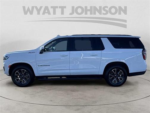 2022 Chevrolet Suburban 4WD Z71