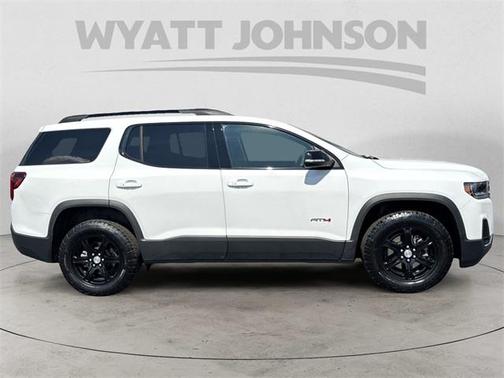 2023 GMC Acadia AWD AT4