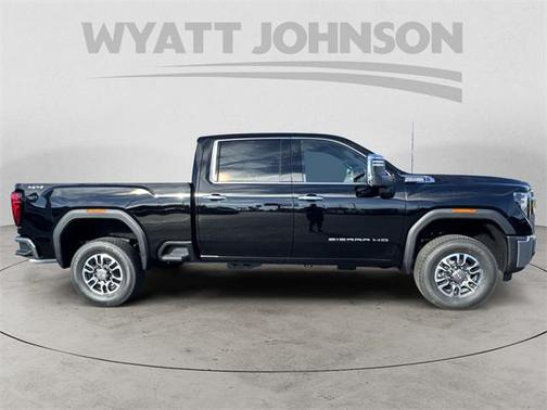 2026 GMC Sierra 2500 SLT